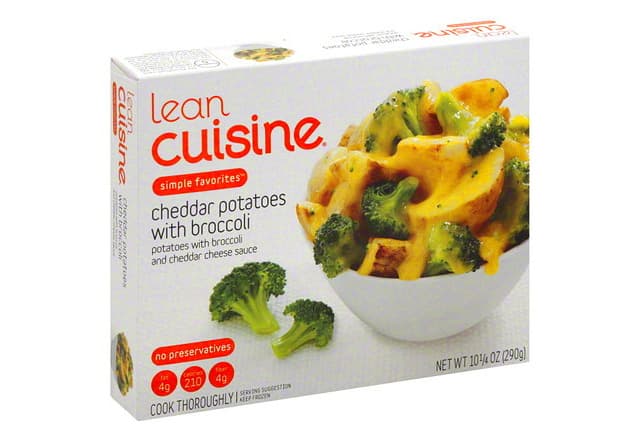 Cheddar Potatoes with Broccoli